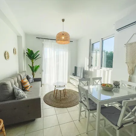 Apartment Oak 32 Apartment, Pilona Vlicha (Rhodes)