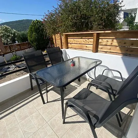 Oak 32 Apartment, Pilona Апартаменты