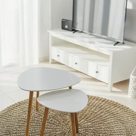 Oak 32 Apartment, Pilona Apartamento Vlicha (Rhodes)
